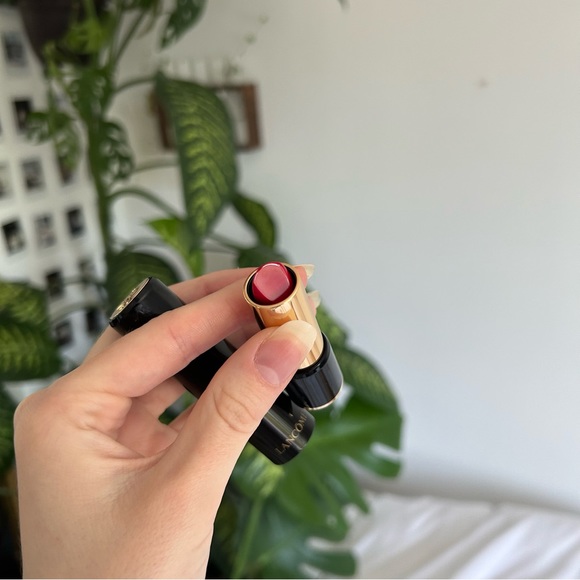 Lancôme L'Absolu Rouge Cream Red Lipstick - Picture 4 of 4